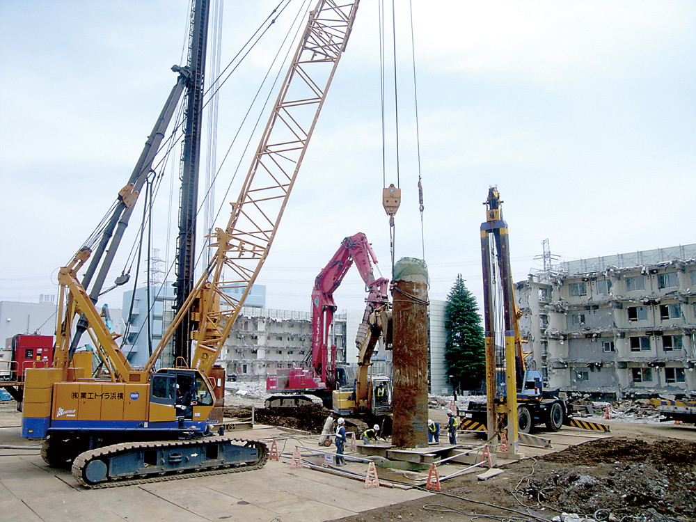 日野工場　作業所